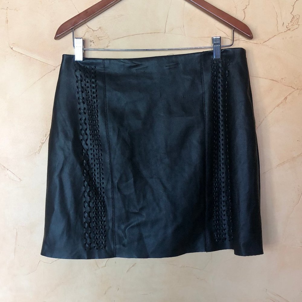 Gianni Bini leather skirt